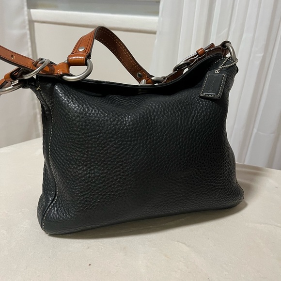 Genuine Leather Pebbled Coach Bag! - Picture 2 of 6